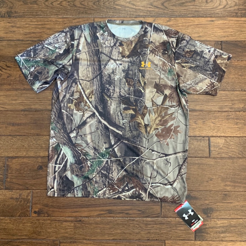 NWT Men’s Under Armour Heat Gear Shirt